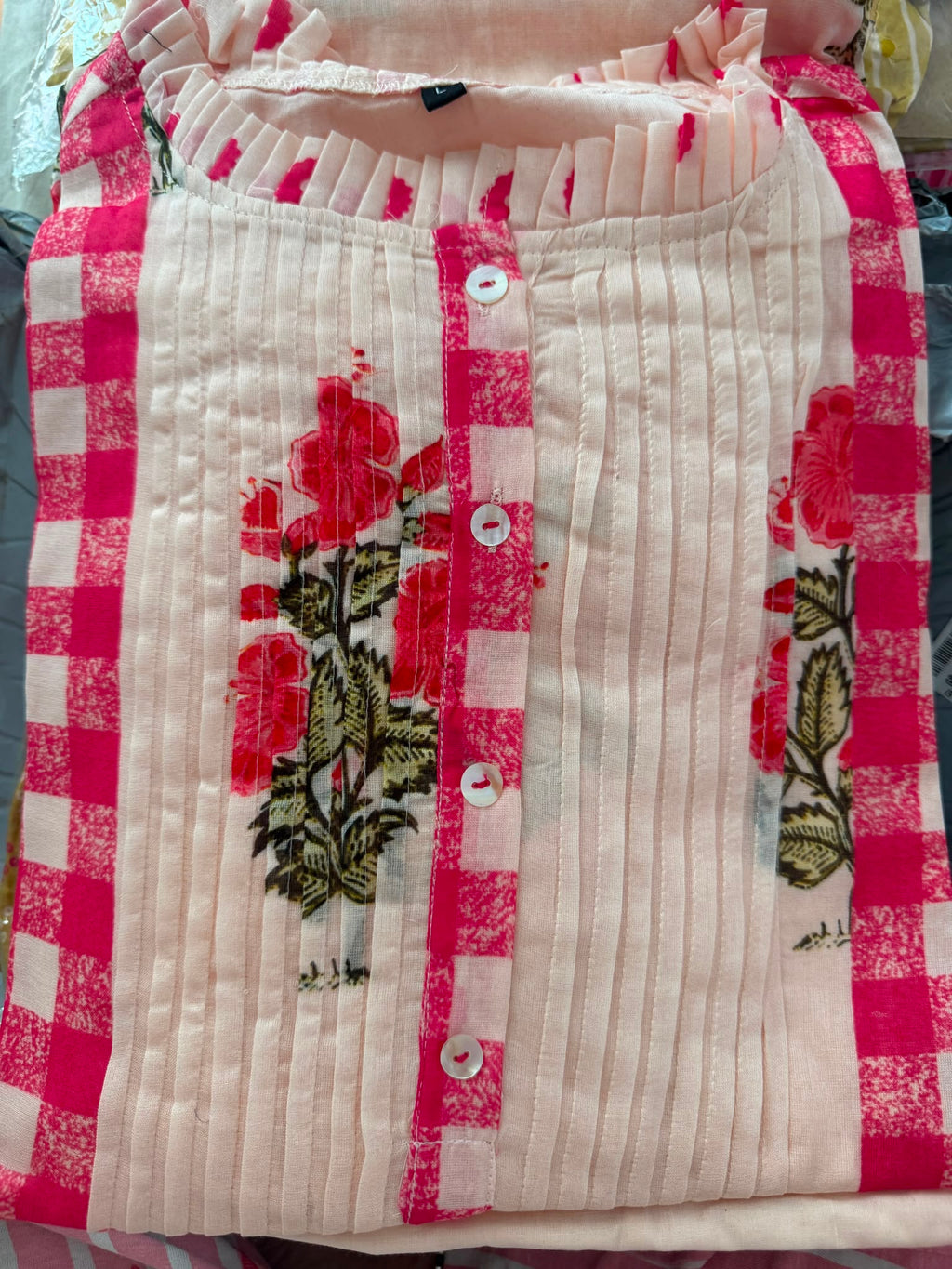 White & Pink Floral Printed Cotton Kurta Set for Women